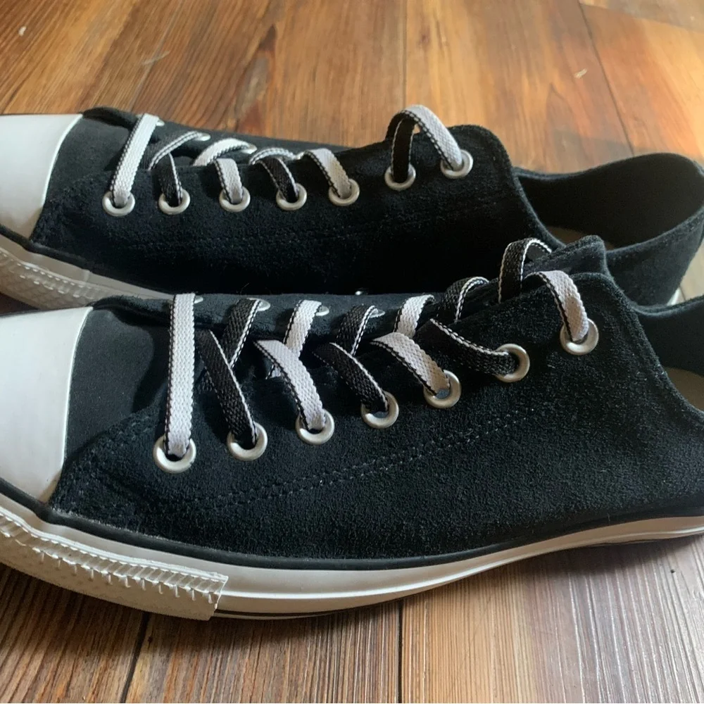 Converse All-Star Low Top Chuck Taylor Suede Leather Twilight Black 11.5M 13.5F